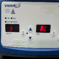 VWR Digital Heat Block With Lid image 2